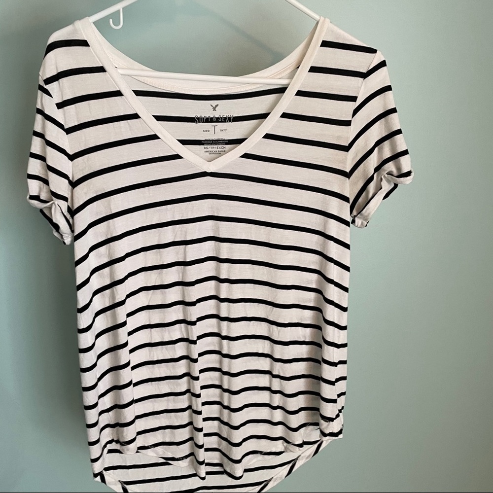American Eagle Black&White Striped T-Shirt